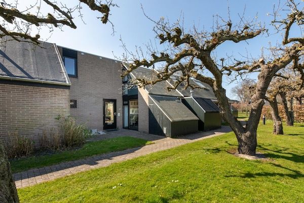 De Haaijmanweg 5 in Burgh-Haamstede - Foto 1 van 40