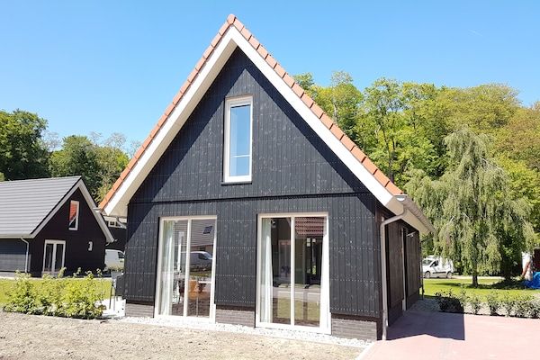 Villapark Ehzerburg 1 in Almen - Foto 1 van 21