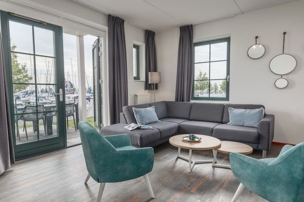 Marinapark Volendam 12 in Volendam - Foto 1 van 28