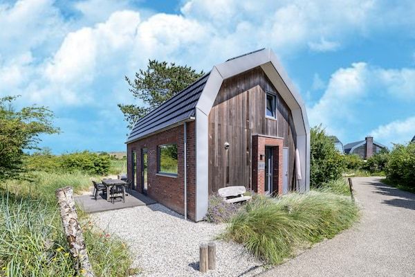 Duinvilla aan het Meer in Egmond aan den Hoef - Foto 1 van 40