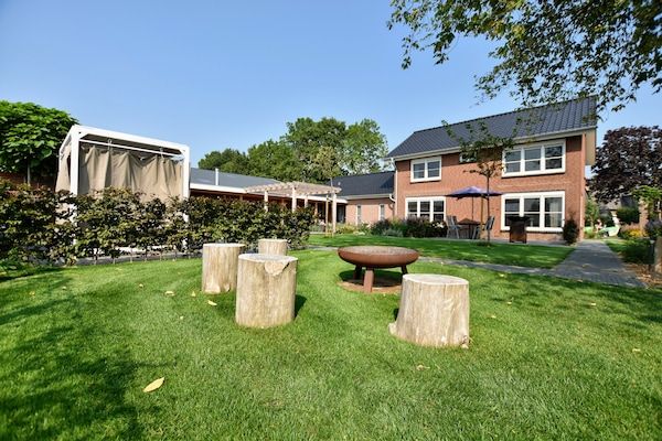 Villa Grenszicht in Megchelen - Foto 1 van 64