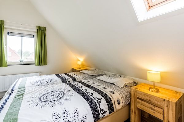 Slaapkamer - Breskens Haven: Ontspannen, Ontdekken & Dineren in Breskens (5)