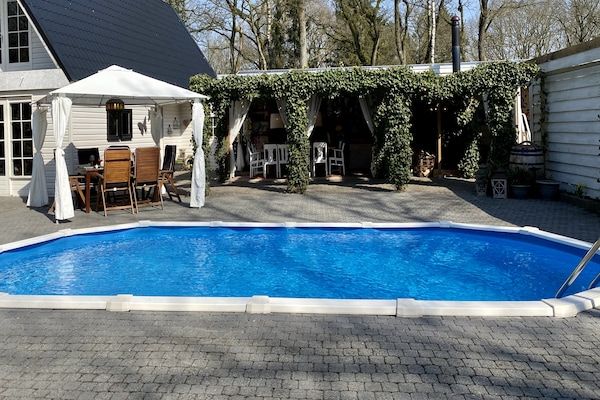 Botterlodge in Wateren - Foto 1 van 40