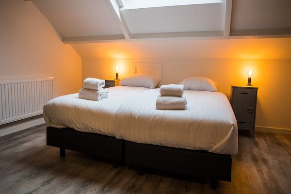 Oranjezon app 4p in Vrouwenpolder - Foto 2 van 40