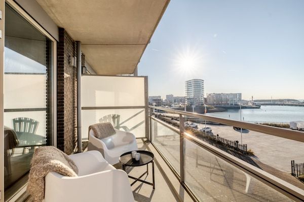 Terras - Modern appartement in Den Haag in Den Haag (5)