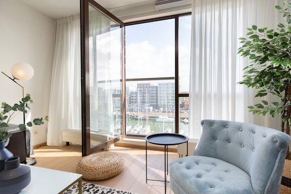 Scheveningen Harbour 28C in Den Haag - Foto 1 van 40