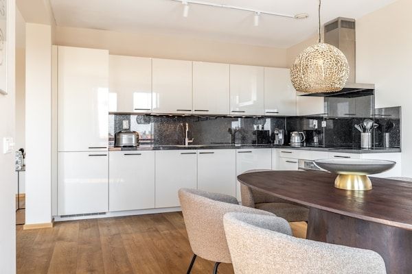 Keuken - Penthouse bij Scheveningen Strand in Den Haag (4)