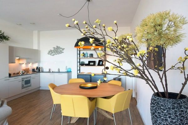 Eetkamer - Appartement in Den Haag met terras in Den Haag (2)