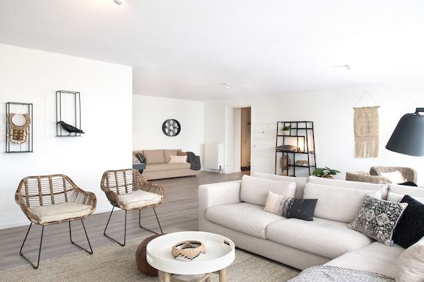 Woonkamer - Appartement in Den Haag bij het strand in Den Haag (1)
