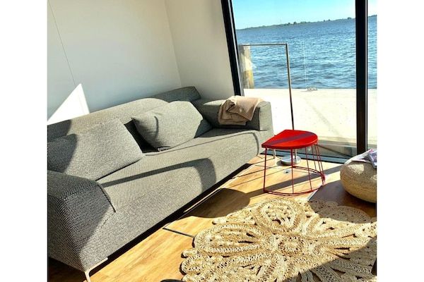 Houseboat Earrebarre - Paviljoenwei 1 - Offingawier in Offingawier - Foto 2 van 40