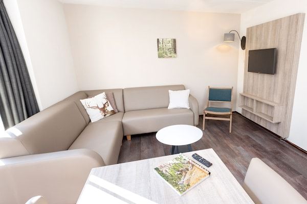 Vakantiepark de Katjeskelder 17 in Oosterhout - Foto 2 van 40