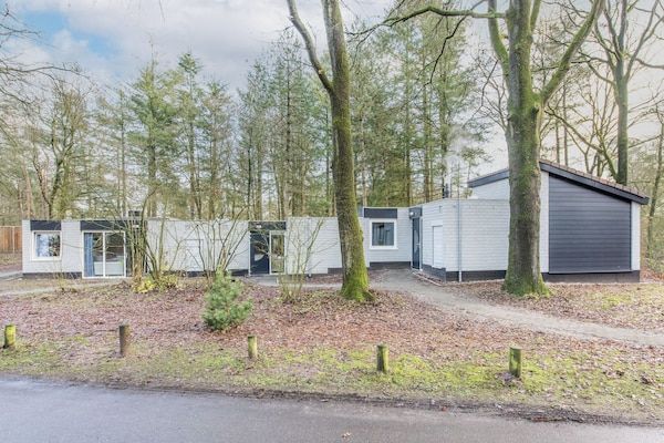 Vakantiepark de Berkenhorst 11 in Kootwijk - Foto 1 van 37