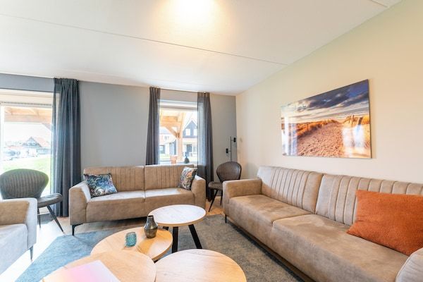 De Pelikaan Huis Nr 45 in Scherpenisse - Foto 2 van 40