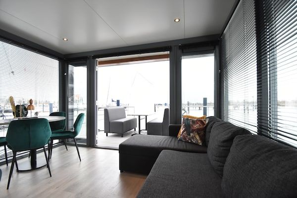 Boot Zonder Naam in Volendam - Foto 2 van 40