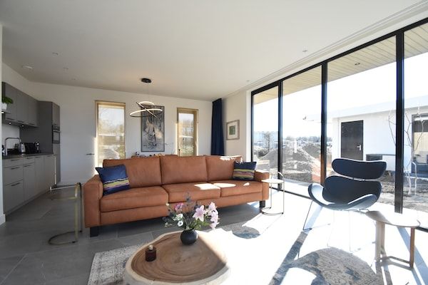 Klein Harderwijk 428 in Zeewolde - Foto 2 van 37