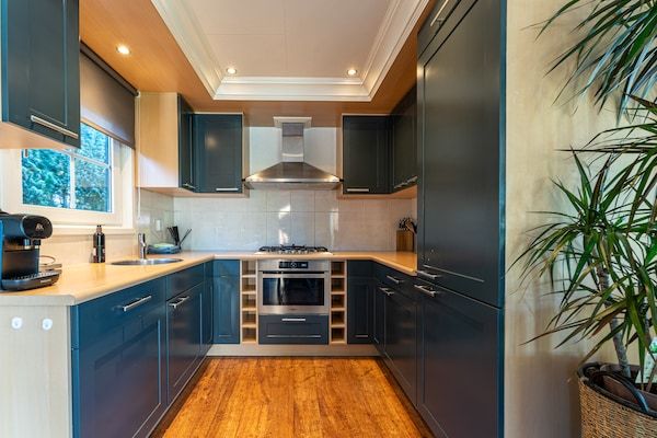 Keuken - Prachtige huisdiervriendelijke boshut in Voorthuizen (5)