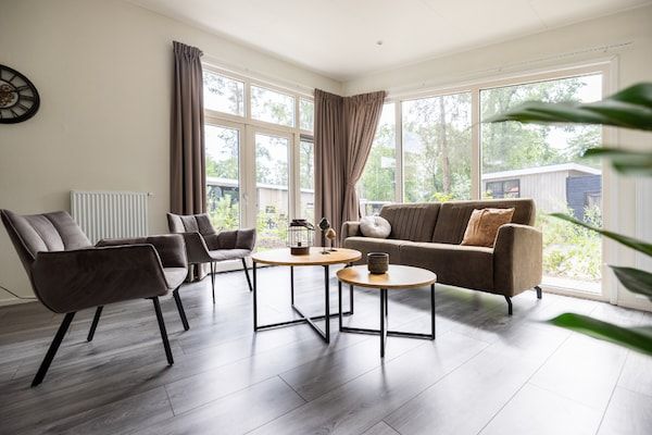 Vakantiepark De Rimboe & De Woeste Hoogte 13 in Hoenderloo - Foto 2 van 40