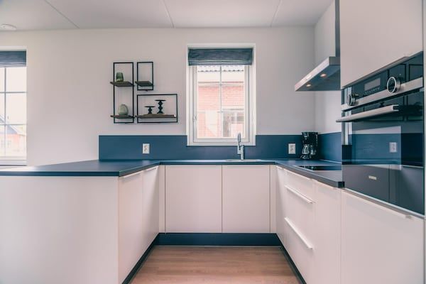 Keuken - Duurzame watervilla met afwasmachine, bij een meer in Medemblik (4)