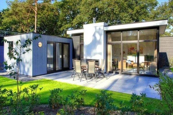 Buitenkant - Villa met tuin nabij het meer in Otterlo (1)