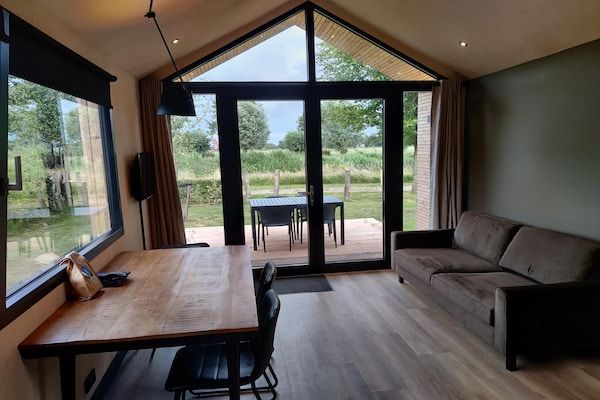 Woonkamer - Ruime natuurretraite in Bant (2)