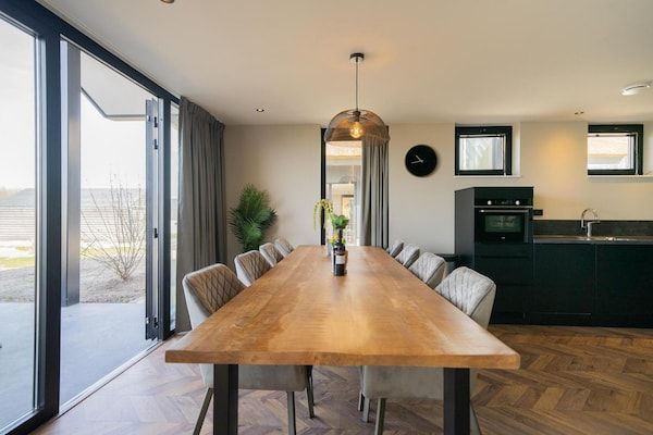 Eetkamer - Lakeview Villa Retreat voor 10 personen in Kampen (5)
