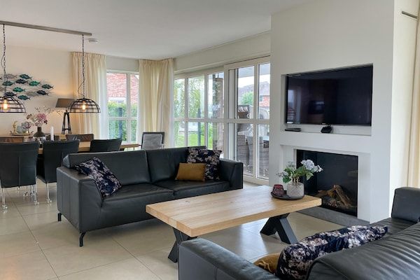 Friese Meren Villa's 18 in Delfstrahuizen - Foto 2 van 40