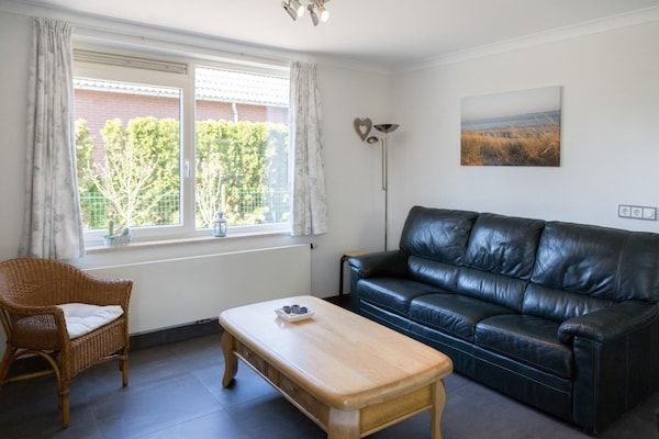 Strandwoning Baarland in Zeeland in Baarland - Foto 2 van 40