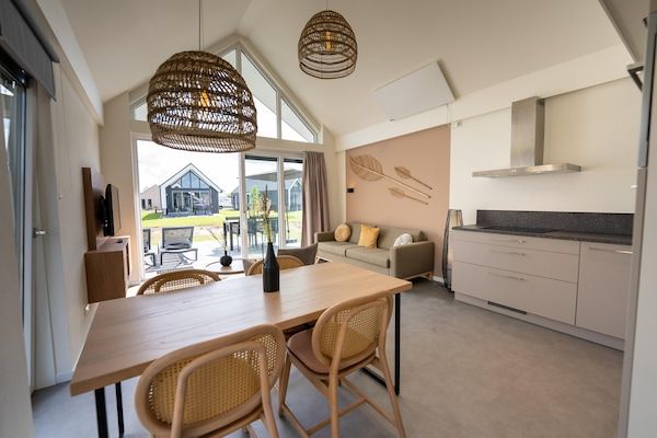 Vakantiepark Zeebad 15 in Breskens - Foto 2 van 40