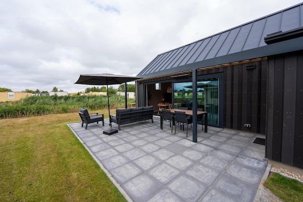 Vakantiepark Zeebad 16 in Breskens - Foto 1 van 40