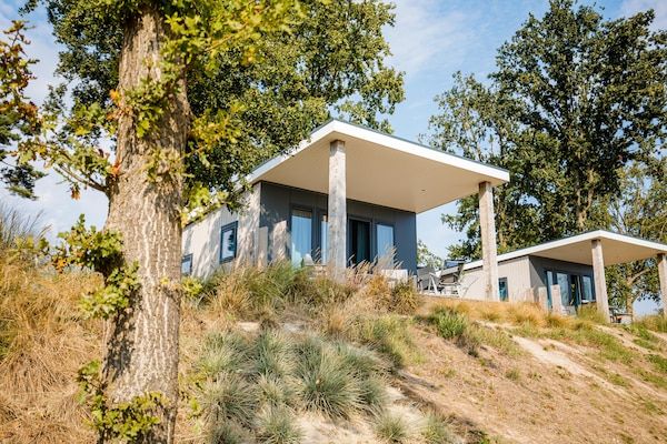 Vakantiepark Leukermeer 9 in Well - Foto 1 van 40