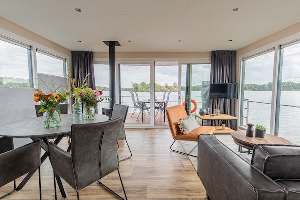 Vakantiepark Leukermeer 9 in Well - Foto 2 van 40