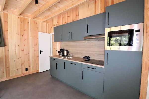Keuken - Luxe wellnesslodge voor een stel in Dalerveen (3)