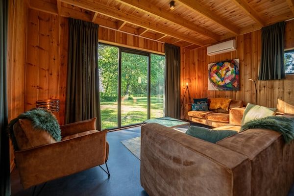 Woonkamer - Pleasant Nature Lodge in Dalerveen in Dalerveen (2)