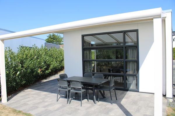 Recreatiepark Rhederlaagse Meren 9 in Lathum - Foto 1 van 40