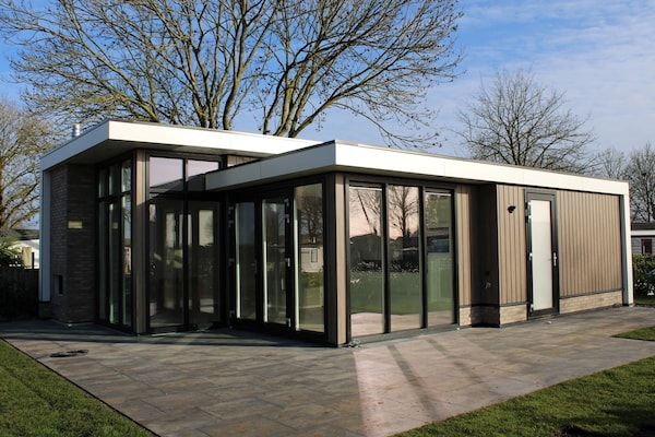 Recreatiepark Rhederlaagse Meren 13 in Lathum - Foto 1 van 40