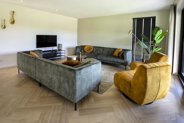 Landgoed Eysinga State 6 in Sint Nicolaasga - Foto 2 van 40