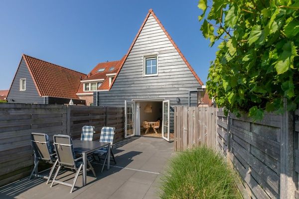 Tuin - Vakantiehuis in Domburg bij strand in Domburg (5)