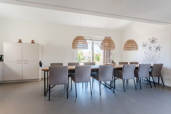 Eetkamer - Villa bij Noordwijk Strand in Noordwijkerhout (3)