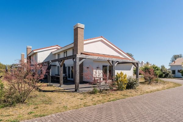 Buitenkant - Villa bij Noordwijk Strand in Noordwijkerhout (1)