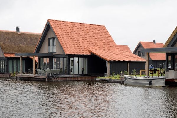 Waterstaete Ossenzijl 4 in Ossenzijl - Foto 1 van 37