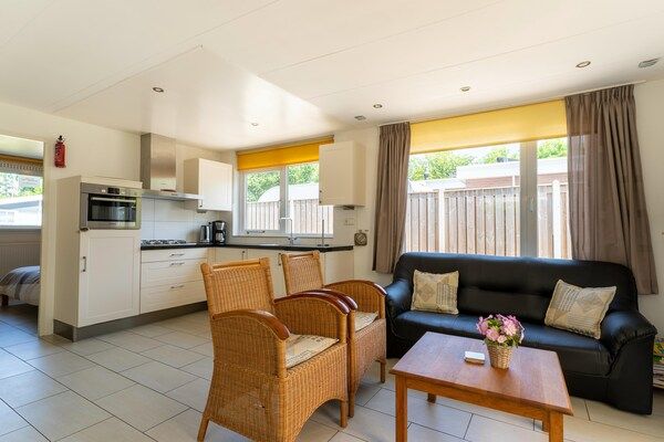 Landingsweg 94 in Baarland - Foto 2 van 40