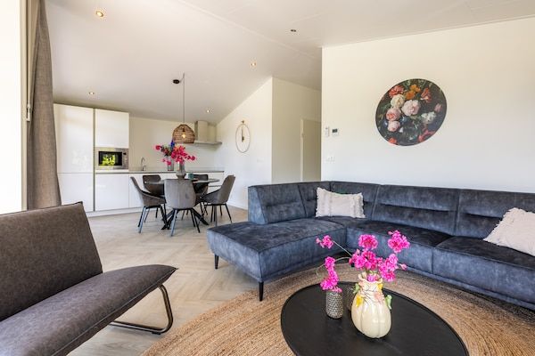 Vakantiepark Molenvelden 8 in Veldhoven - Foto 2 van 39