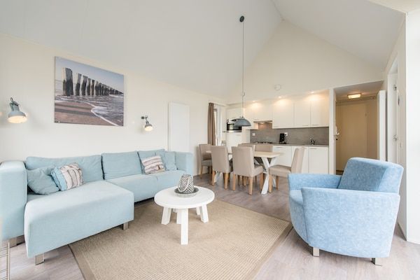 Vakantiepark Boomhiemke 19 in Hollum - Foto 1 van 40