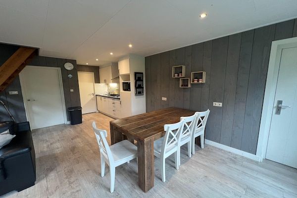 Combi bungalow Vosseven 84 & 85 in Stramproy - Foto 2 van 31