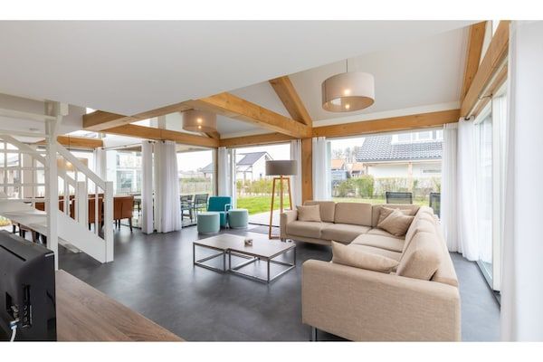 Strandvilla 31 in Renesse - Foto 2 van 40