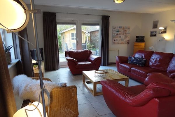 Villapark De Oesterbaai 85 in Wemeldinge - Foto 1 van 32