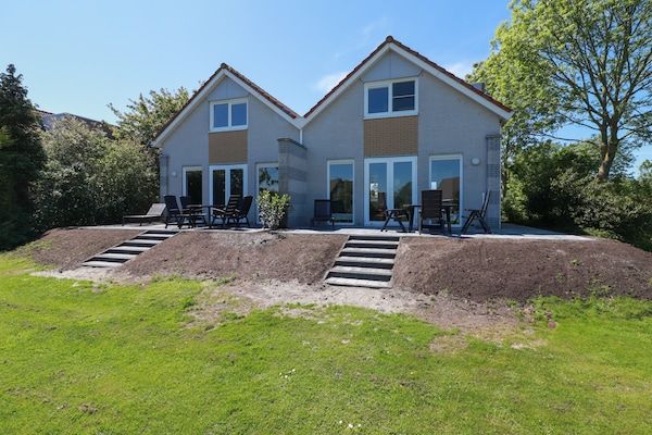 Beach Resort Makkum 28 in Makkum - Foto 1 van 35