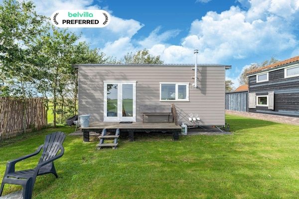 Tiny House in Burgerbrug - Foto 1 van 40