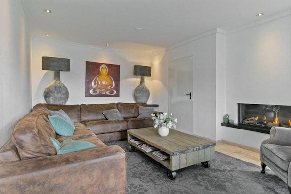 Villa Bosrijk in Zeewolde - Foto 2 van 40