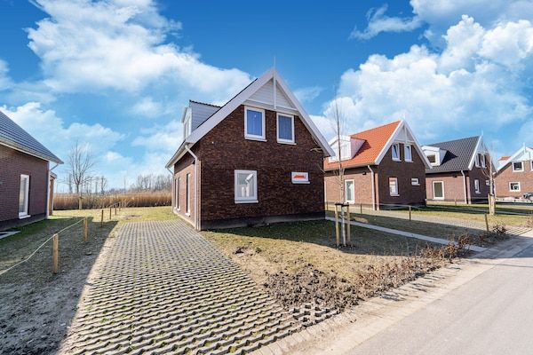 Kuifduiker 124 in Simonshaven - Foto 1 van 40